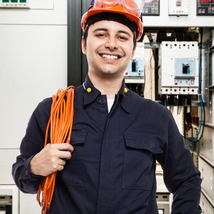 How to Prepare for a Career in Electrical Engineering or Technology